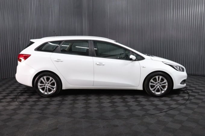 2025 Kia Ceed