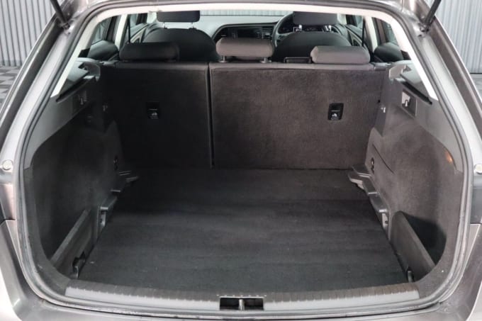 2025 Seat Leon