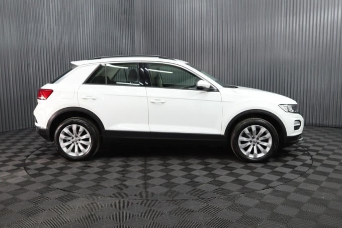 2025 Volkswagen T-roc