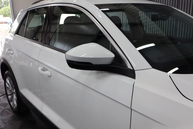 2025 Volkswagen T-roc