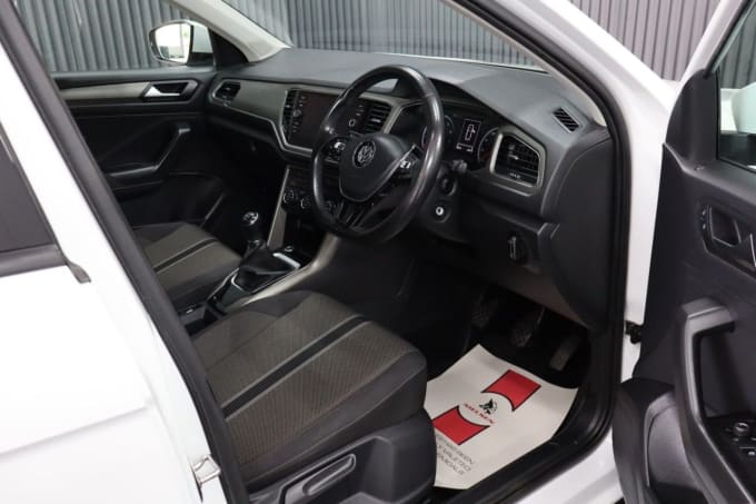 2025 Volkswagen T-roc