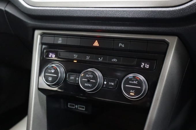 2025 Volkswagen T-roc