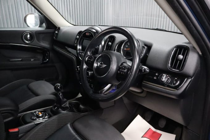 2025 Mini Countryman