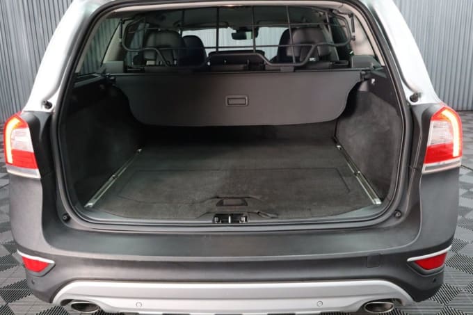 2025 Volvo Xc70