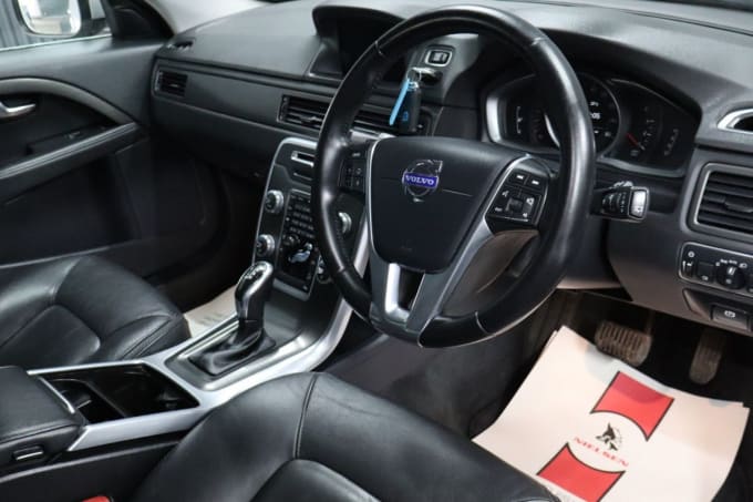 2025 Volvo Xc70