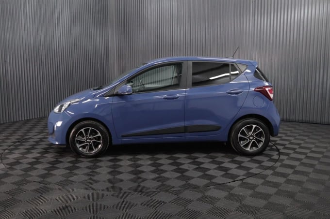 2025 Hyundai I10