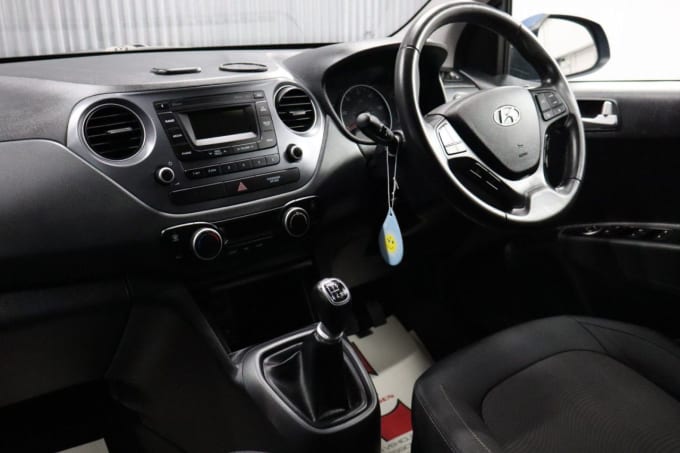 2025 Hyundai I10