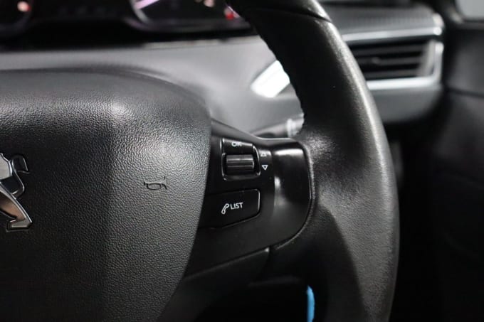 2025 Peugeot 208
