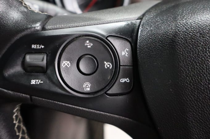 2025 Vauxhall Astra