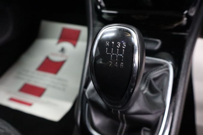 2025 Vauxhall Astra