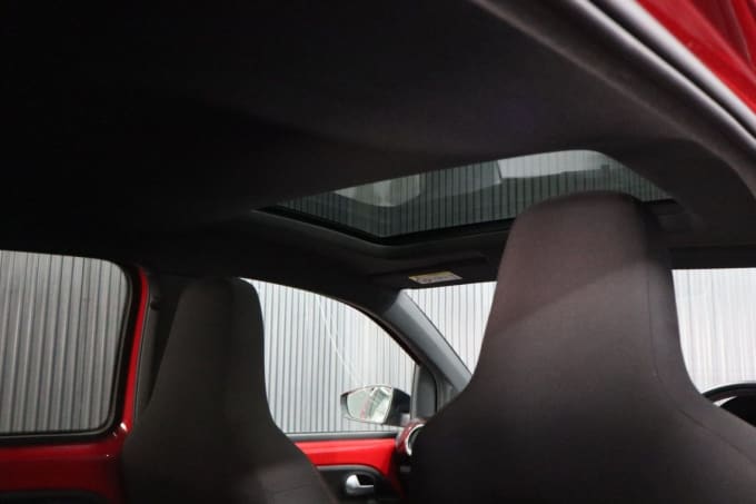 2025 Volkswagen Up!