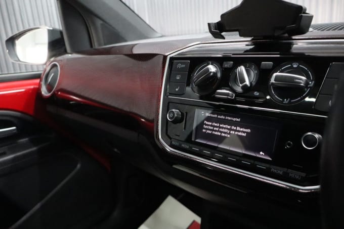 2025 Volkswagen Up!
