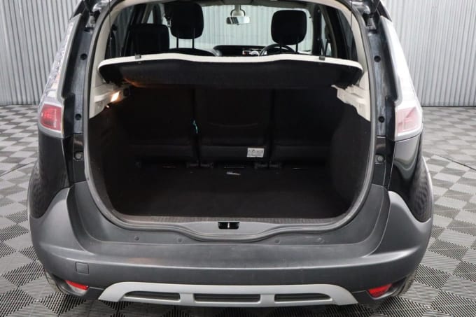 2013 Renault Scenic Xmod