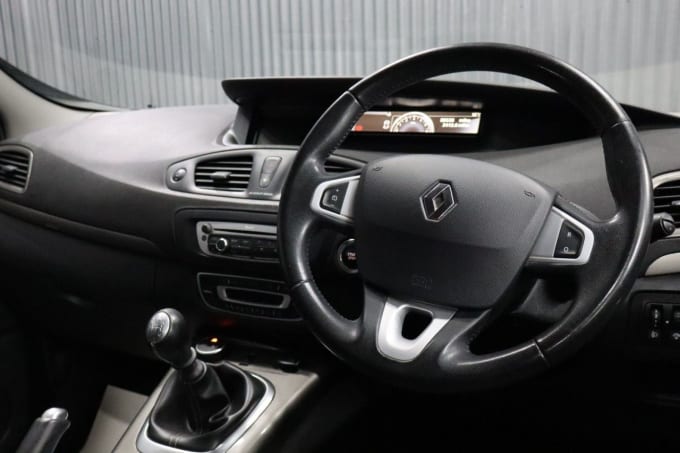 2013 Renault Scenic Xmod