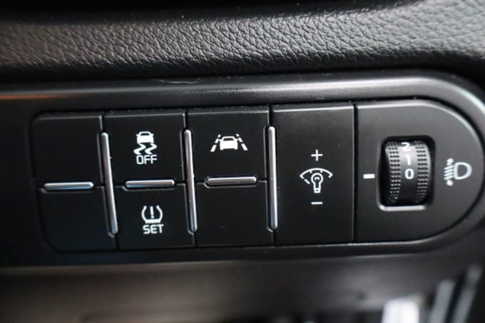 2025 Kia Ceed