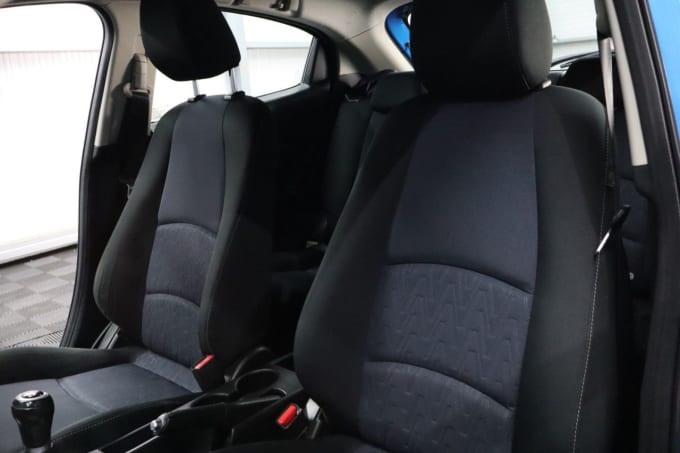 2025 Mazda Mazda2