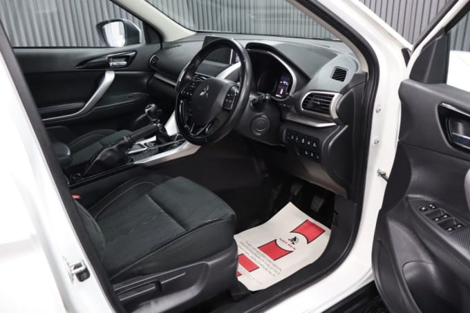2025 Mitsubishi Eclipse Cross