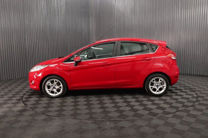 2025 Ford Fiesta