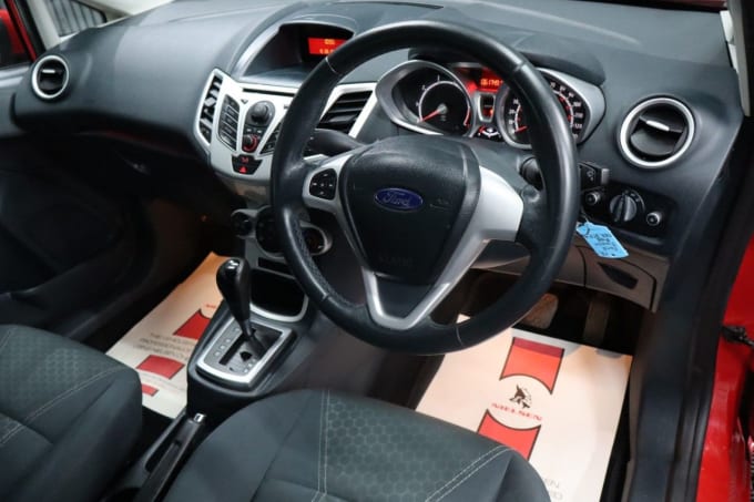 2025 Ford Fiesta