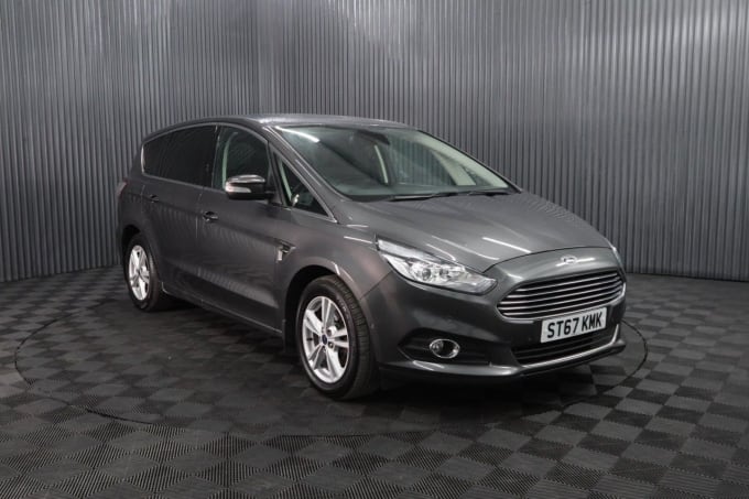 2025 Ford S-max