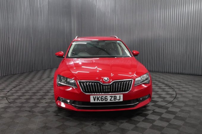 2025 Skoda Superb