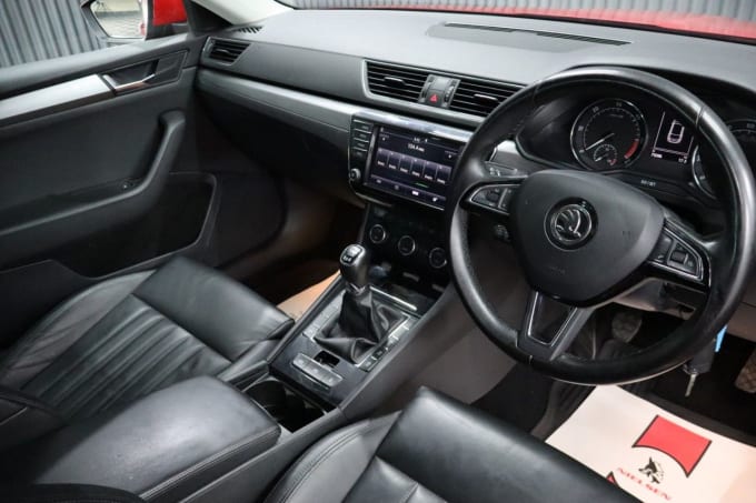 2025 Skoda Superb