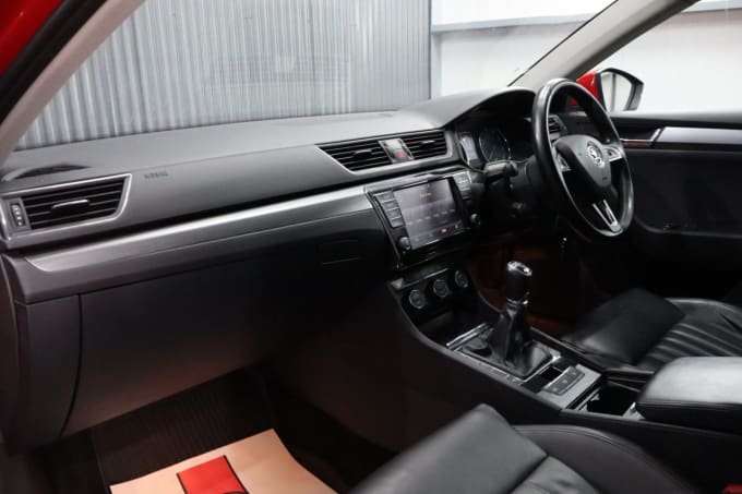 2025 Skoda Superb