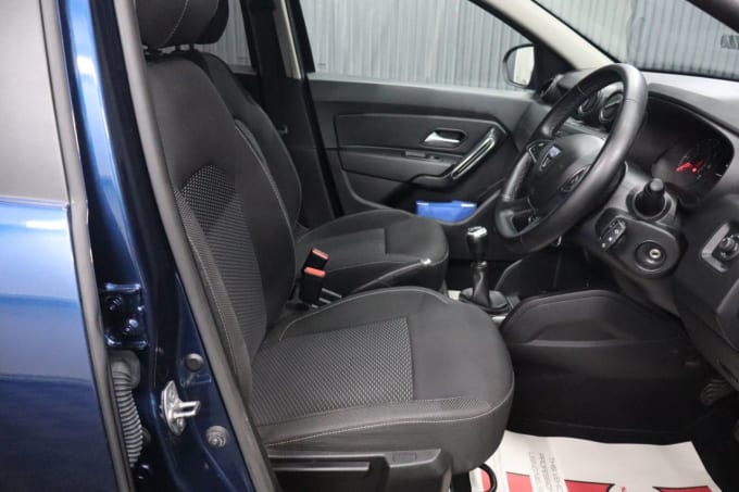 2025 Dacia Duster