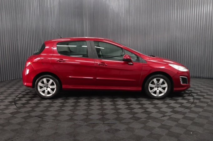 2013 Peugeot 308
