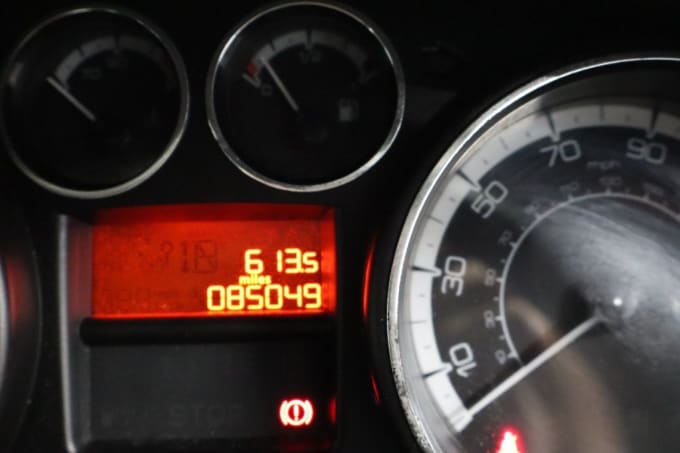 2013 Peugeot 308
