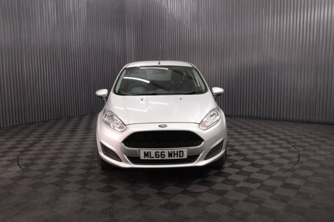 2025 Ford Fiesta