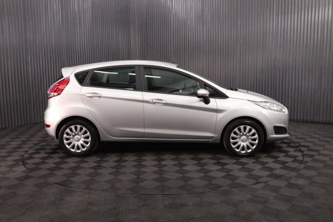 2025 Ford Fiesta