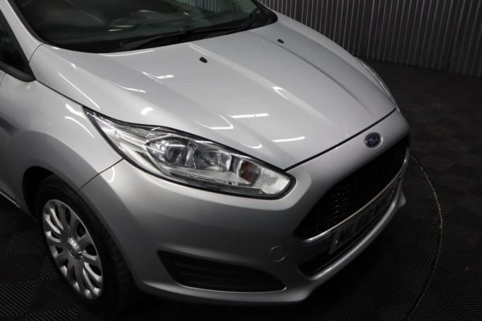 2025 Ford Fiesta