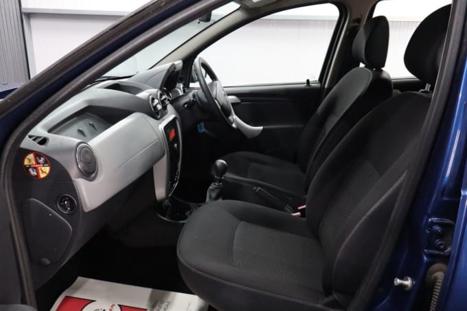 2025 Dacia Duster