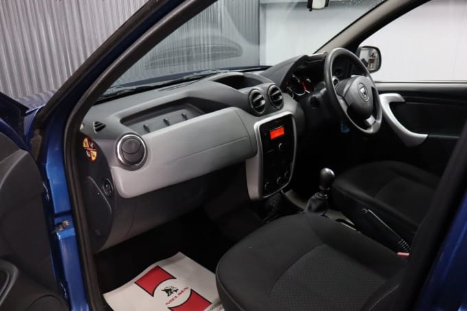 2025 Dacia Duster