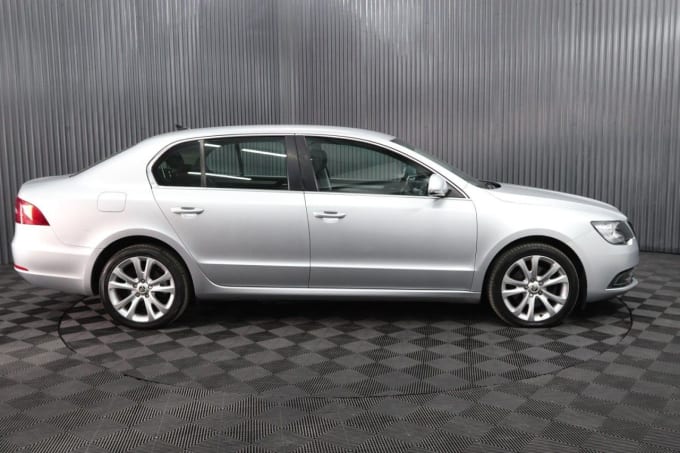 2025 Skoda Superb