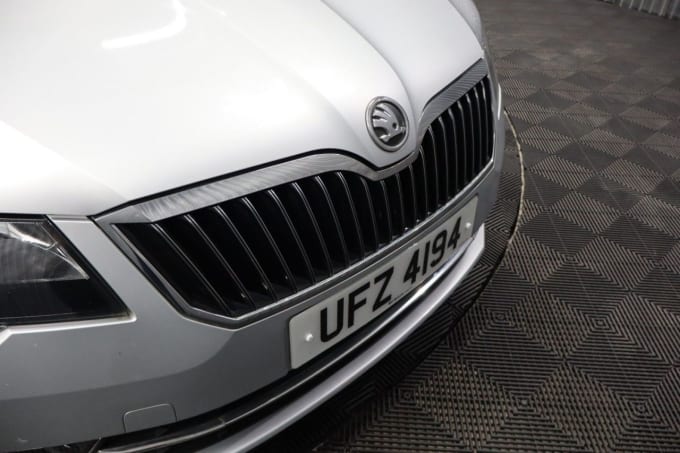 2025 Skoda Superb