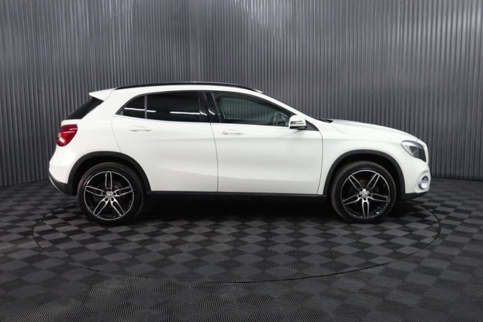 2025 Mercedes-benz Gla