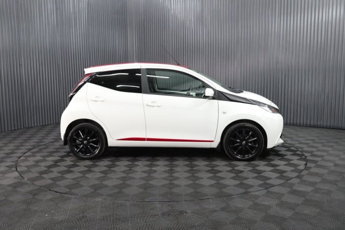 2025 Toyota Aygo