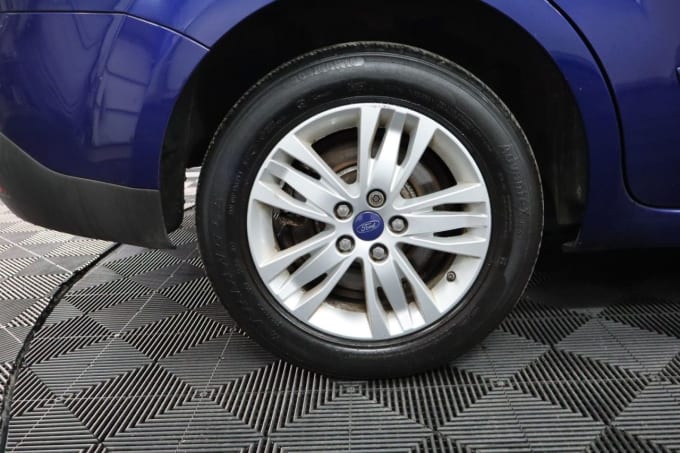 2025 Ford S-max