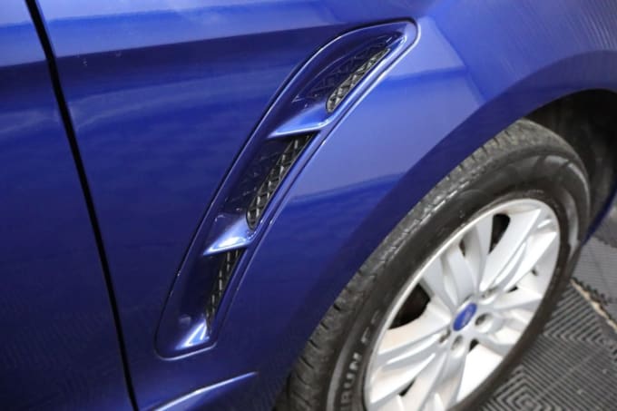 2025 Ford S-max
