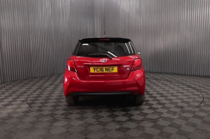 2025 Toyota Yaris