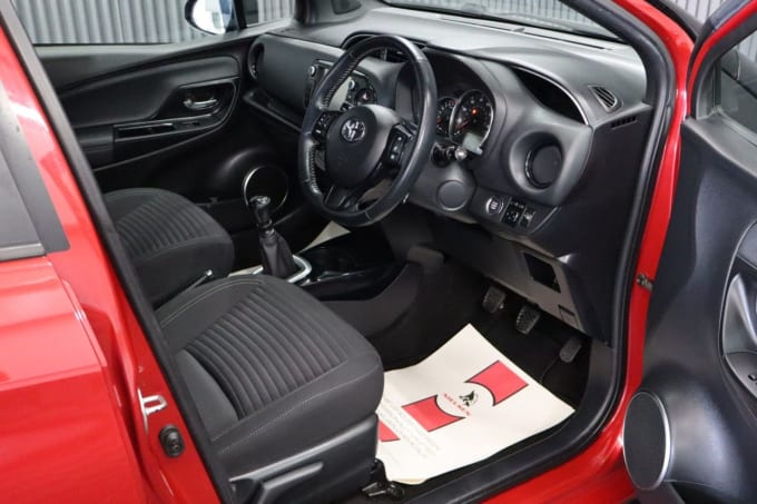 2025 Toyota Yaris