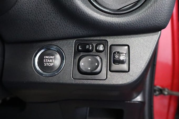 2025 Toyota Yaris