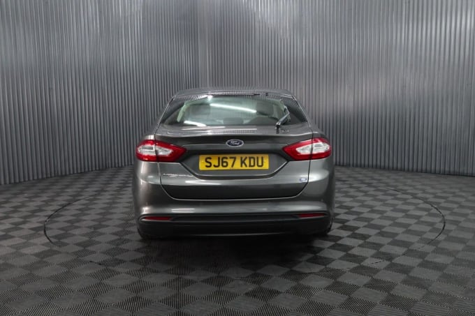 2025 Ford Mondeo
