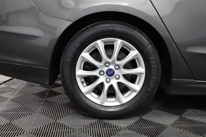 2025 Ford Mondeo