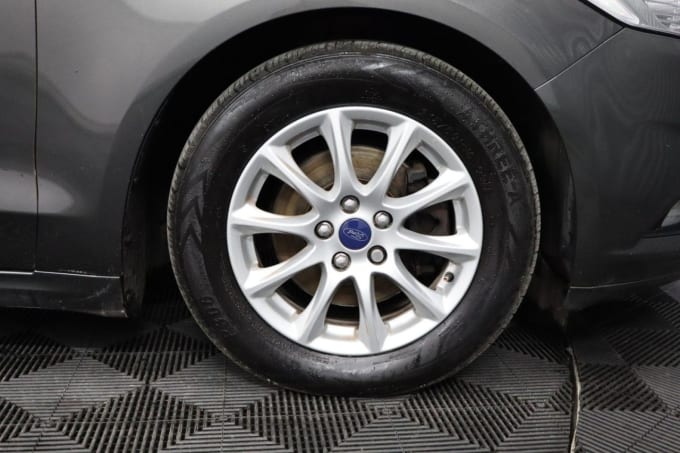 2025 Ford Mondeo