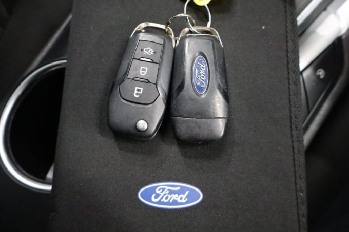 2025 Ford Mondeo