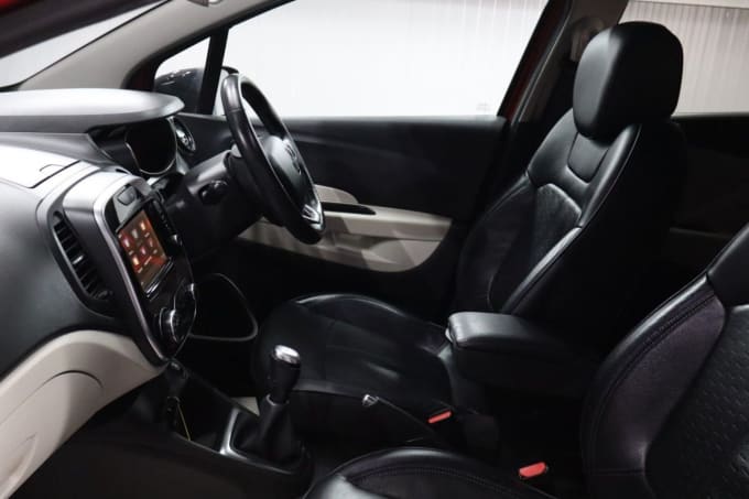 2025 Renault Captur