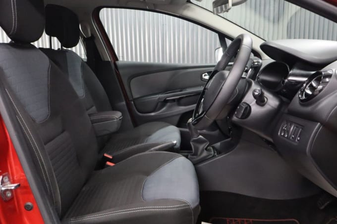 2025 Renault Clio
